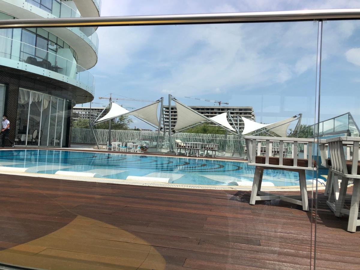 Lotus Northsea Apartment Mamaia Exteriör bild